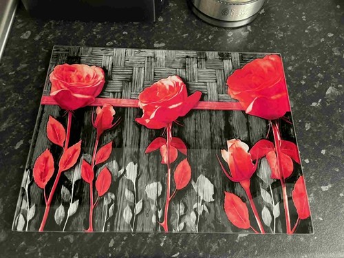 Black red glass decorative - black,