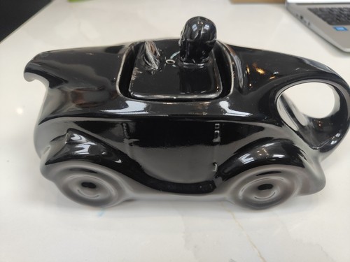 Sadler gloss black racing car - gloss,