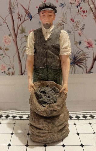 Dolls house doll scale - dolls,
