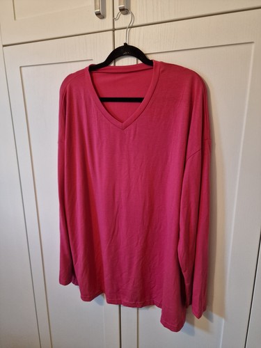 Ladies long sleeved neck - long, v