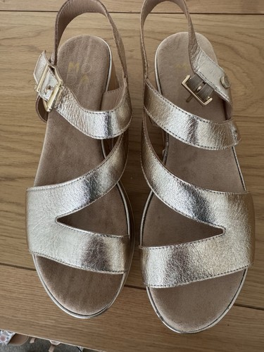 Moda pelle lea - moda, ‘lea’