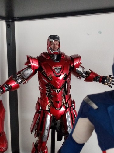 Hot toys silver centurion - toys,
