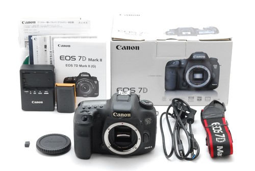 Near mint canon eos - mint],