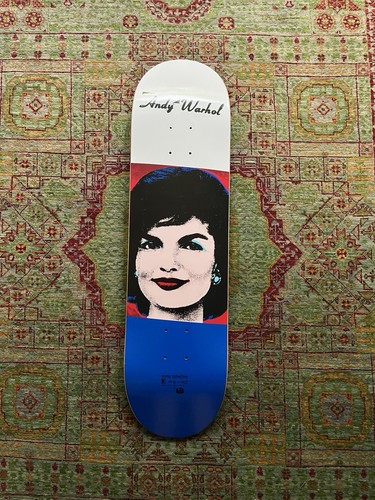 Alien jackie skateboard deck - alien,