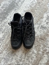 HanWag Men’s 10.5 Uk Hallux Hiking Shoes Black Used Excellent Condition No Box