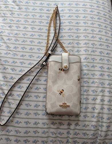 Coach new york bee logo - coach,