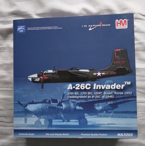 Hobbymaster douglas 26 - douglas, a-26