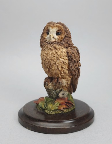 Tawny owl figurine with mouse - figurine,