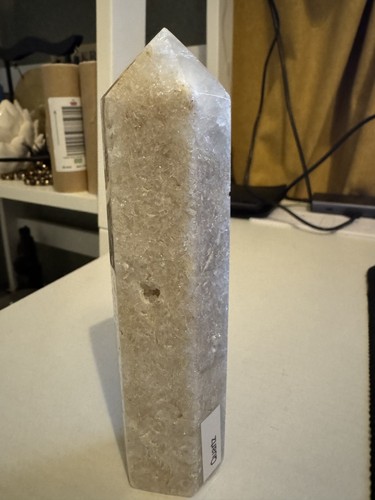 Large quartz crystal - crystal, tower