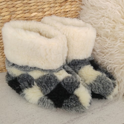 Sheep wool boots - wool,