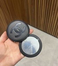 CHANEL Beauté Black