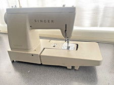 UNTESTED SINGER Stylist 533 Sewing Machine – Vintage Zigzag W/ Foot Pedal
