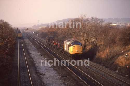 Mirfield class 37512 1 90 - class,