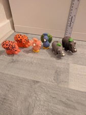Fisher Price Little People Noah's Animals B1506 Rhinos, Peacocks, Leopards 2002