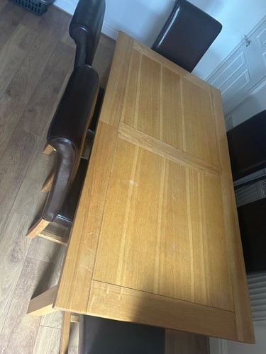 Solid chunky large oak - /,