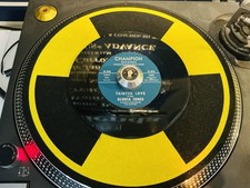 GLORIA JONES🕺🏽TAINTED