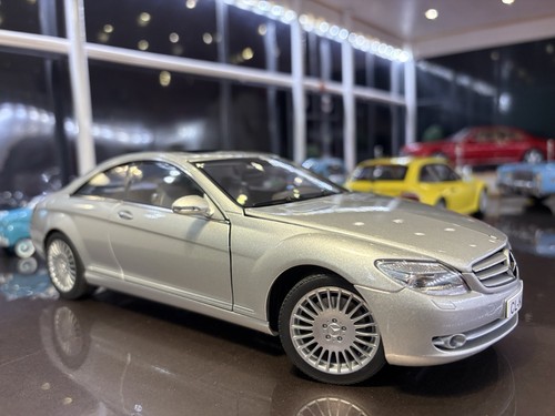 Autoart mercedes benz - 1/18,