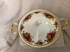 Royal Albert Old Country Roses