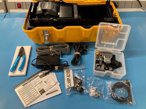 Fujikura fusion splicer - splicer, 41s+