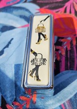 lipstick holder