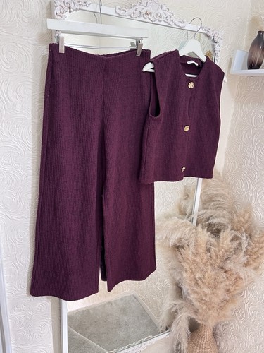 Zara burgundy vest top - top, with