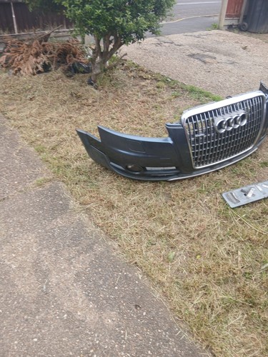 Front bumper with - bumper, colored