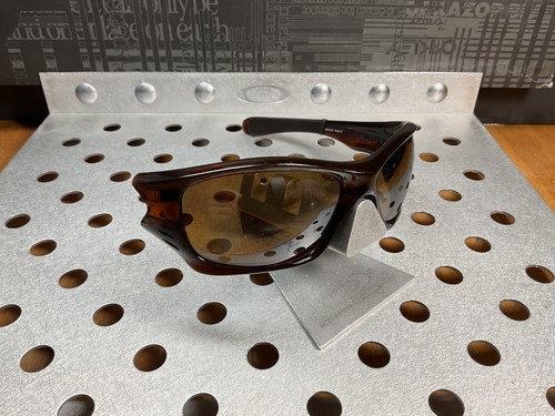 Oakley pit bull - oakley, polished