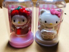 Hello Kitty Ceramic Doll Set