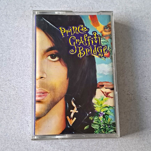Prince graffiti bridge - graffiti,