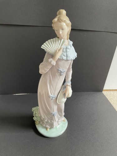 Nao lladro lady with fan - lladro,,
