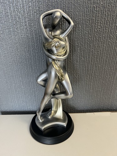 The lovers figurine - the, lovers,figurine