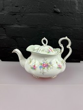 Royal Albert Colleen Large Tea Pot 2.25 Pints