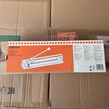 B&Q 33 0mm tile cutter in