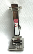 BERNINA BRAIDING FOOT - NO 21