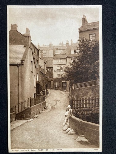 Foot the bank robin hoods - of,