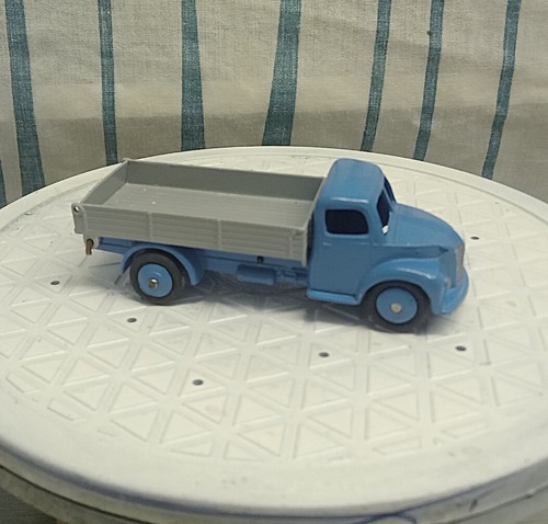 Dinky dodge tipper wagon - dinky,