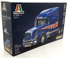 Italeri 1/24 Scale Unassembled