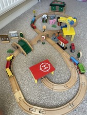 WOODEN TRAIN SET WITH TRACK