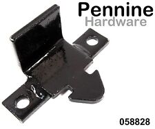 REVERSIBLE METAL GATE CATCH WITH BACK PLATE 058828 Mild Steel Angled Strike