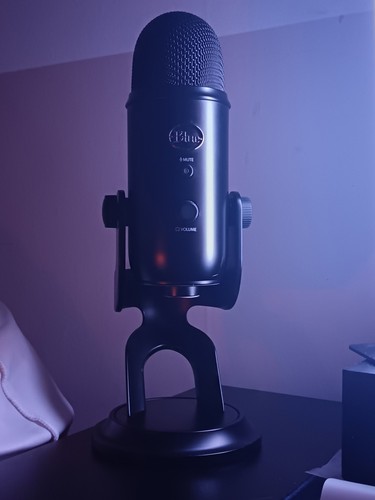 Blue yeti usb microphone full - usb,