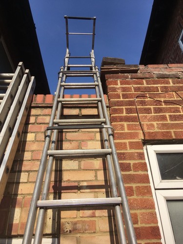 Aluminium extension ladder - aluminium,