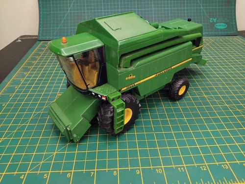 John deere 2266 combine - 2266,