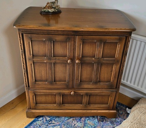 Ercol video cabinet golden - ercol,