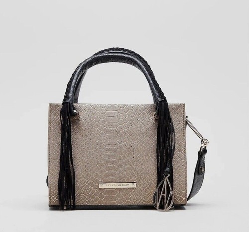 Amanda wakeley the mini - the,