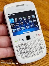 BlackBerry Curve 8520 (Unlocked) Smartphone Immaculate Condition With Charger