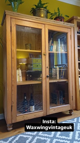 Antique pine kitchen - kitchen, larder