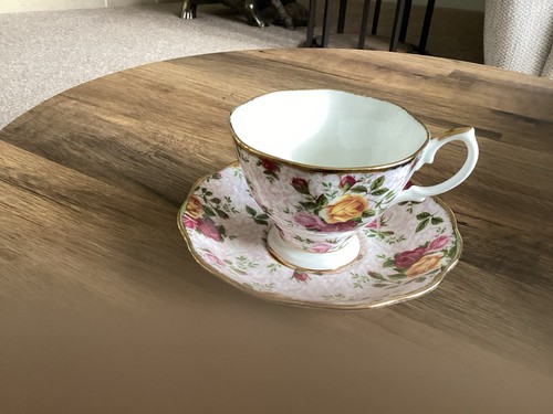 Royal albert fine - royal, china