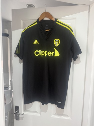 Leeds utd training top - leeds,