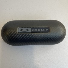 OAKLEY Large Carbon Fiber Hard
