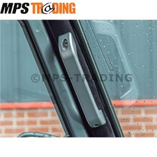 LandRover Defender Windscreen